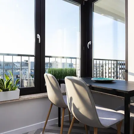 Of The Kings - Indigo Krakow